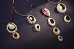 Muschelketten / Shell-necklaces