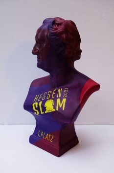 Pokal Hessenslam 2023 (Keramik, bemalt mit Acryl) ca.22x30 cm